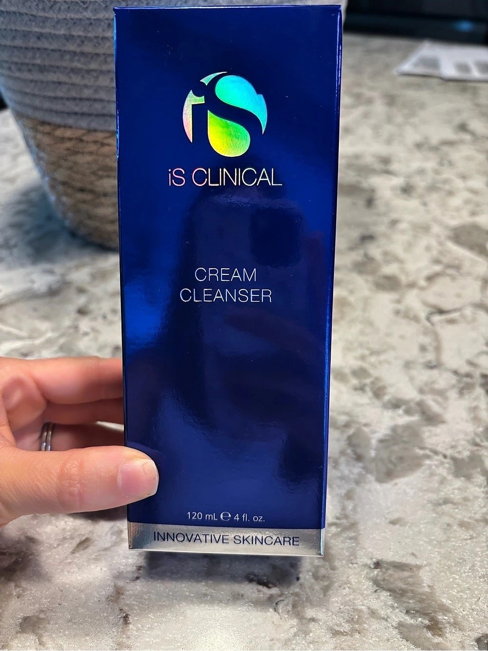IS CLINICAL Cream Cleanser 120 mL NWT
